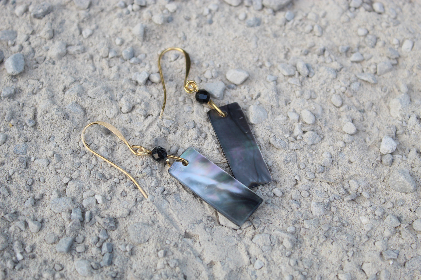 Cut Shell Black Spinel Gemstone Earrings